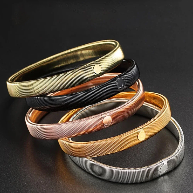 2個入り伸縮性シャツスリーブホルダー、男性女性用メタルアーム - Men'S Accessories Holder のレビューと価格